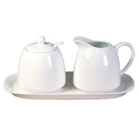 This simple yet beautiful countertop collection will compliment almost any kitchen. Dishwasher safe.