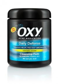 OXY Daily Defense Cleansing Pads 90 pads (Pack of 3)