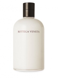 Bottega Veneta, the first fragrance for women, now available in a body lotion. A complex fragrance woven harmoniously with notes of bergamot, jasmine, plum, patchouli, oak moss, and leather accord for an intriguing and sensuous woman. 6.7 oz.