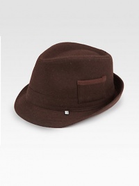 A classic fedora never goes out of style, and this wool-blend version is no exception, accented with a side pocket and signature logo detail.75% polyester/25% woolDry cleanImported