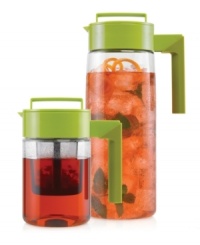 Treat your taste buds to full-flavored iced tea made at home! This tea maker and chilling pitcher set makes a brilliant brew in three easy steps-simply steep tea, transfer to pitcher, chill and enjoy!