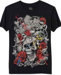 Welcome to the jungle baby. This Guns N Roses t-shirt from RIFF rocks.