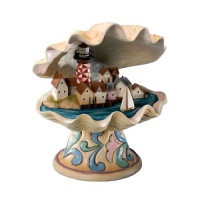 Jim Shore Heartwood Creek from Enesco Clamshell Pedastal Diorama Figurine 7.25 IN