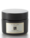 A luxurious gel that moisturizes dry, dehydrated or weathered skin. Vitamin E, rich in curative antioxidants, helps fortify the skin against the damaging effects of sun, wind and pollution. This uniquely soothing formula is one of Jo Malone's favorites and can be combined with most other products to create countless benefits for the face, hands and feet. 30ml.