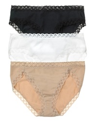 Ultra soft cotton briefs with pretty lace trim, a flattering style from Natori. Style #156058