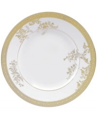 Inspired by the intricate ribbons of lace that adorn Vera Wang dresses, this gold lace border melds with a delicate floral design to form a pattern on this collection of dinnerware and dishes that is both exquisitely detailed and elegantly timeless.