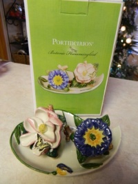 Portmeirion Botanic Hummingbird Floral Salt & Pepper Shaker Set on base