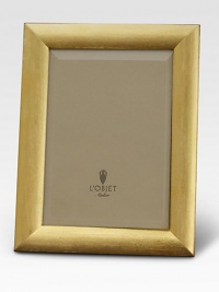 A timeless gold vermeil design with florentine hand-etching. Gold vermeil4W X 6HImported