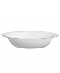 With a modern white-on-white pattern in durable bone china, the Trailing Vines vegetable bowl by Vera Wang promises a lifetime of exquisite dining. Trimmed in polished platinum.