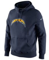 Shout out to your favorite NFL football team with this comfortable San Diego Chargers hoodie from Nike.