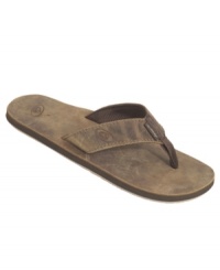 When you need to kick back and relax on a hot day, slip into this classic thong sandal.