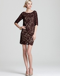 A lace Robert Rodriguez dress is evidently elegant to all your encounter. Detailed with scallop trim, sheer sleeves and a slim belt, this slim silhouette adds femininity to swank cocktail events.