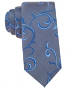 Climb your way up with this silk tie from Alfani.