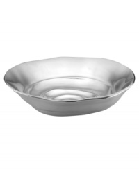 Make waves. The Organics Pool serving bowl boasts a natural shape rippled like the water's surface and crafted of gorgeous Lenox aluminum.