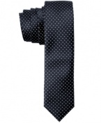 Get spotted in the most current take on dresswear. This skinny tie from American Rag is perfect for your modern mix.