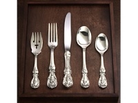 Often called America's most glorious sterling silver pattern, Francis I is a true work of art, with each piece's central decoration representative of a unique cluster of fruit and flowers. Dedication to old-world craftsmanship and superb design makes Reed & Barton sterling distinctive in character and quality. Warrantied for 100 years for a lifetime of enjoyment.