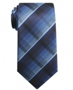 Get on the grid with this abstract-patterned tie from Alfani.