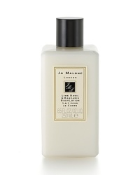 Reminiscent of the scent of limes carried on a Caribbean sea breeze, Lime Basil & Mandarin has become a modern classic for men and women. Fresh limes and zesty mandarins are undercut by peppery basil and aromatic white thyme in this alluring signature blend. Lime Basil & Mandarin Body Lotion keeps skin silky smooth and it's a deliciously fragrant way to feel pampered every day.