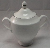 Wedgwood Signet Platinum Sugar Bowl W/Lid