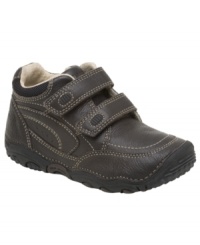 With a smooth brown leather upper and adjustable hook-and-loop closures the SRT Pierce was designed specifically for baby's feet. Sensory Response Technology™ provides moisture-wicking, eco-friendly linings and a self-molding footbed with contoured heel cradle to keep him comfortable.