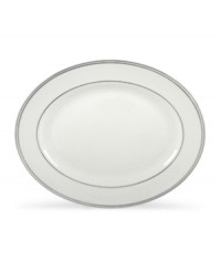 From the Lenox Classic Collection, Federal Platinum formal dinnerware and dishes add a luxurious note to your table. Made of exquisite white bone china with platinum trim, a complete selection of pieces is available. Coordinating Debut Platinum crystal stemware adds the finishing flourish.