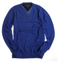 Tommy Hilfiger Mens V-Neck Sweater - Style 7802001