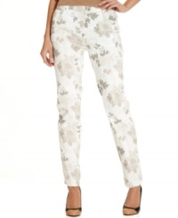 The Mandie straight-leg jeans by Bandolino feature an allover floral print for fashion-forward style. Pair them with heels to take them from day to night!