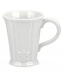 Embossed with the iconic lily, the Fleur de Lys mug from Portmeirion sets tables in the French tradition. Classic, fluted stoneware in cool gray lends distinct old-world elegance to everyday dining.