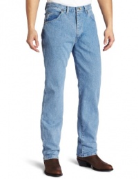 Wrangler Men's Rugged Wear Classic Fit Jean