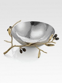 Symbolizing peace and harmony, the olive branch and its shapely leaves gracefully frame this elegant serving piece. From the Olive Branch CollectionOxidized bronze and stainless steel8 longHand washImported