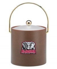 Stay cool when the competition heats up with this college football ice bucket. Textured faux leather with your team's logo and a double-walled design that keeps ice cold and condensation at a minimum make this barware a must have.