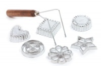 Norpro 3286 7-Piece Cast-Aluminum Rosette/Timbale Set