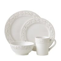 Pfaltzgraff Country Cupboard 16-Piece Dinnerware Set, Service for 4