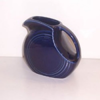 Fiesta Cobalt Blue Small Disk Pitcher 28 oz