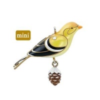 Hallmark 2010 Goldfinch Beauty of Birds Miniature Ornament