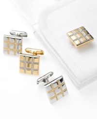 Perfect polish. These Donald Trump cufflinks are the right way to finish off your look.