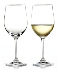 Adhering to the Riedel principle of content commands shape, these Vinum white wine glasses bring out the freshness of young wines, and the nutty, spicy flavors of mature wines. High-quality crystal makes the set as beautiful as it is functional, perfect for any table and occasion.