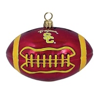 A lovely gift for any USC fan, the Collegiate Collection designs capture the spirt of the game and feature school colors, logos and slogans. Each ornament is packed in its own black lacquered box.