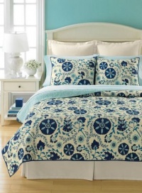 Martha Stewart Suri Flowers Reversible King Quilt