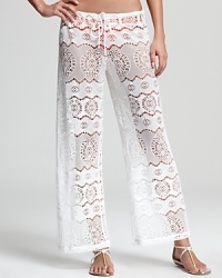 Ralph Lauren Blue Label's crochet cover up pants are as timeless as they are versatile. Style them with a bohemian bent or go for preppy polish with your favorite warm weather accessories.