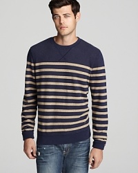 When your weekend gets rolling, reach for this soft, easy-going stripe sweatshirt from BOSS Orange and pair with jeans for a quick, go-anywhere style.