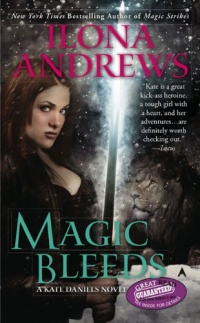 Magic Bleeds (Kate Daniels, Book 4)