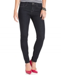 Jeans meet leggings in this must-have jeggings look from DKNY Jeans. They're just the thing to pair with tunics, button-downs or chunky sweaters.