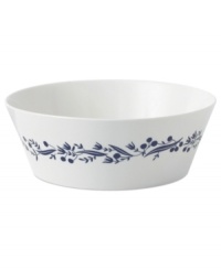 Ringed with navy flora, the Fable Garland serving bowl boasts distinct Scandinavian style and, in Royal Doulton porcelain, is up for just about any task. Mix with other Karolin Schnoor nature patterns to customize your table.