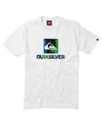 Keep it simple and classic with this comfortable t-shirt from Quiksilver.