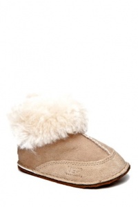 Boo Sand Classic Ugg Boots Uggs Size Large 6-7 Toddler