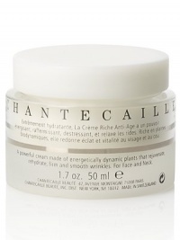 An amazing day and night cream that effectively addresses all the major signs of aging: the appearance of wrinkles, dehydration, and the loss of density and elasticity in the skin. The anti-inflammatory treatment rebuilds skin's mass by energizing cellular activity. Innovative hexapeptide technology reduces facial contractions that cause expression lines, thereby drastically minimizing existing lines within 30 days and preventing new ones from occurring.