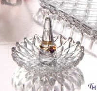 CRYSTAL RING HOLDER - 3 CRYSTAL RING HOLDER - Ring Holder