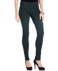 In a dark green wash perfect for fall, these Else Jeans skinny jeans hit the colored-denim trend right on the mark!