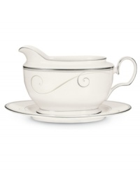 Fluid platinum scrolls glide freely throughout this beautiful fine china gravy boat from Noritake. Easy to match with any decor, the fresh and elegant Platinum Wave collection of dinnerware and dishes is a timeless look for fine dining or luxurious everyday meals.